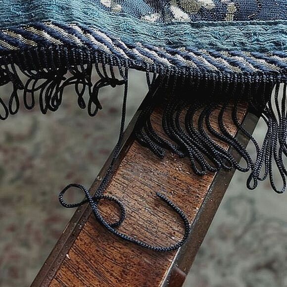 Vtg 90s black metallic embroidered fringe vest - Picture 9 of 9